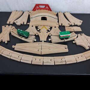 Lot of 34 tracks and 2 train pieces Wood Toy MINI Train Set Mix Wooden Tracks